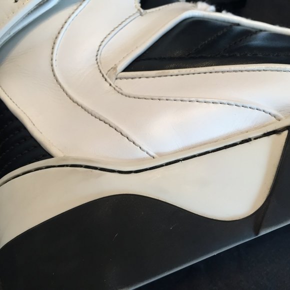 AW14 Givenchy 'Tyson' hightop sneakers - Picture 13 of 15